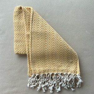 Chevron Reversible Throw - 100% Cotton